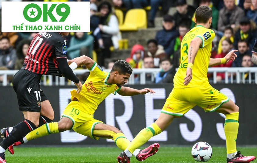 Nice (áo đen) quyết tâm giành chiến thắng trước Nantes. (Ảnh: Getty) Nice (áo đen) quyết tâm giành chiến thắng trước Nantes. (Ảnh: Getty)