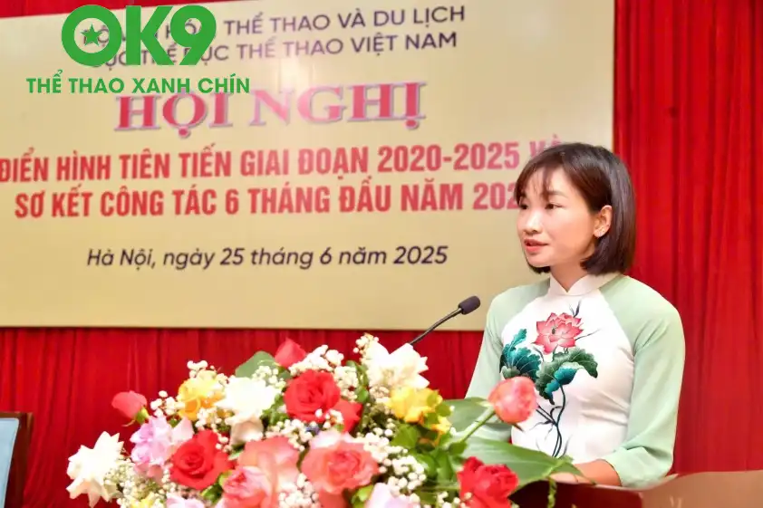 Nguyễn Thị Oanh chia sẻ hành trình vươn tới đỉnh cao tại Hội nghị điển hình tiên tiến giai đoạn 2020 - 2025 Nguyễn Thị Oanh chia sẻ hành trình vươn tới đỉnh cao tại Hội nghị điển hình tiên tiến giai đoạn 2020 - 2025